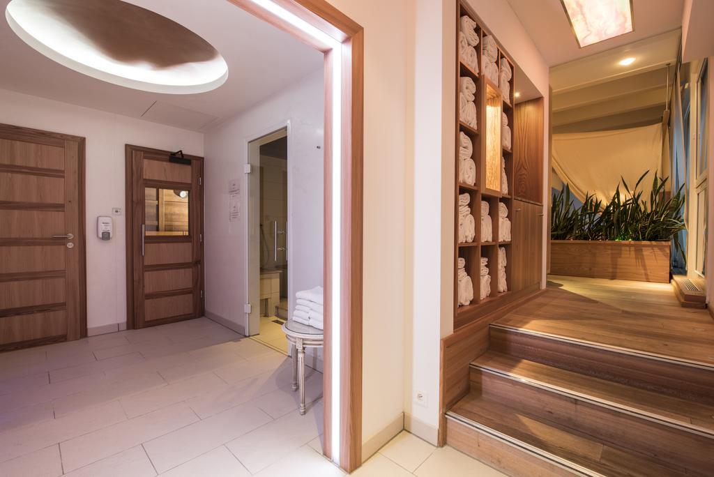 Posthotel Holiday Villa Arosa Dış mekan fotoğraf
