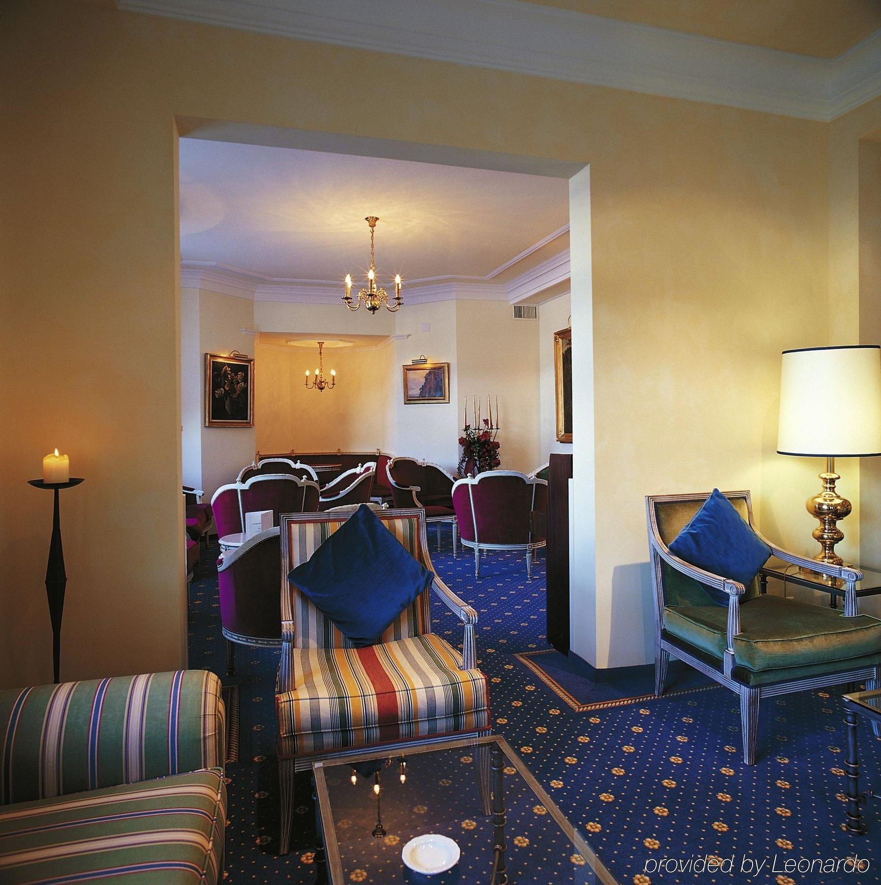 Posthotel Holiday Villa Arosa İç mekan fotoğraf